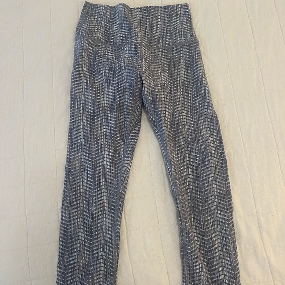 Lululemon Leggings - Picture 3 of 4